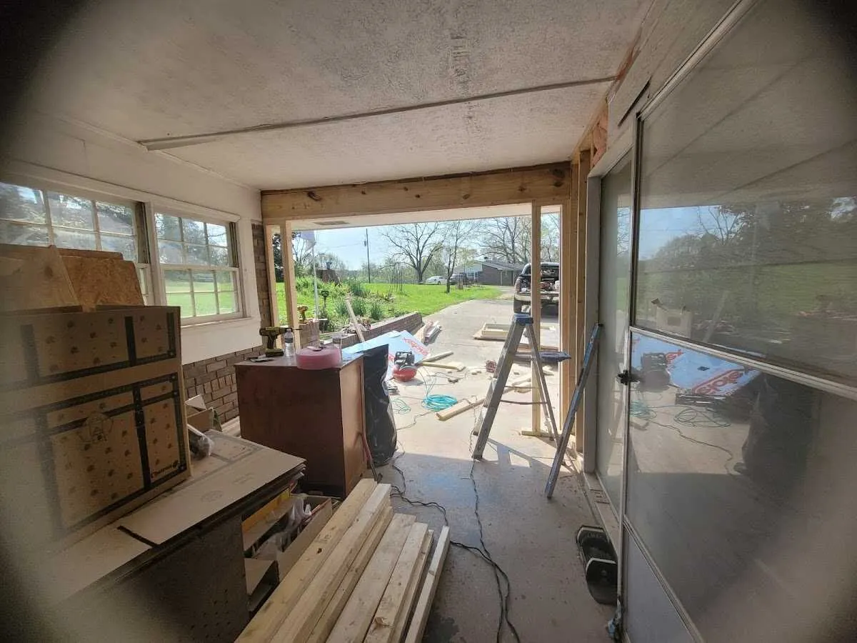 Air movers and dehumidifier for Drying & Dehumidification in La Marque